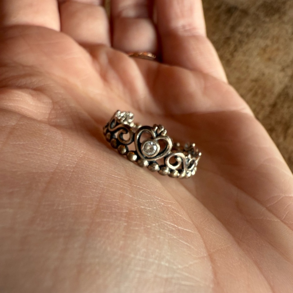 Pandora ring